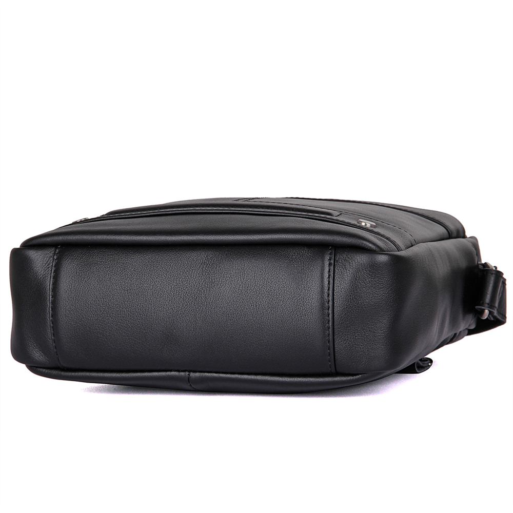 1022A Leather Men's Fashion Leather Men's Messenger Bag- Jet Black 1pc